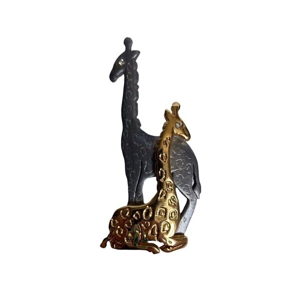 Giraffe Brooch Pin Pewter Gold Tone Rhinestone Eye Pair of Giraffes - Picture 1 of 5